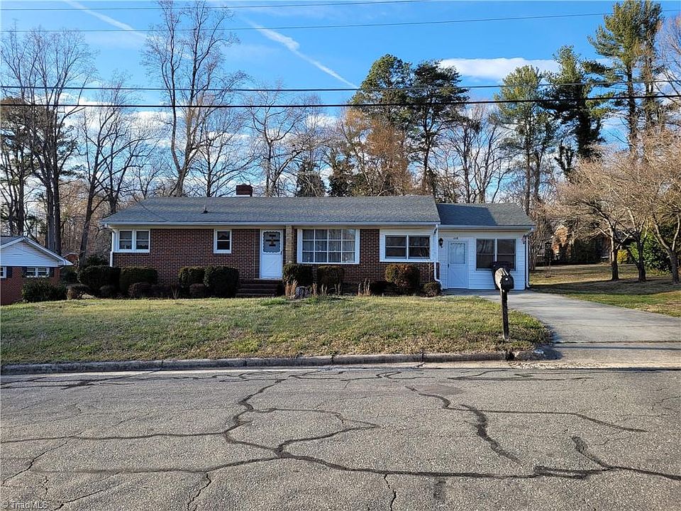1118 Green St, Reidsville, NC 27320 Zillow