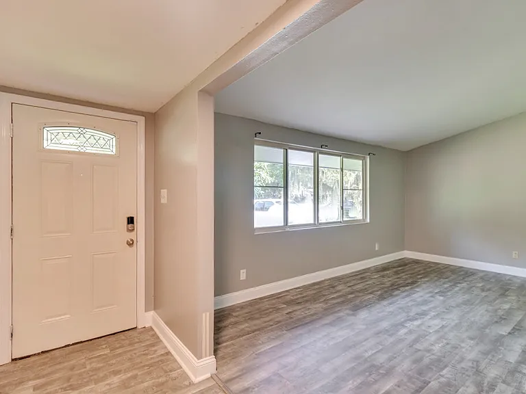 12444 Largo Dr — Photo 3