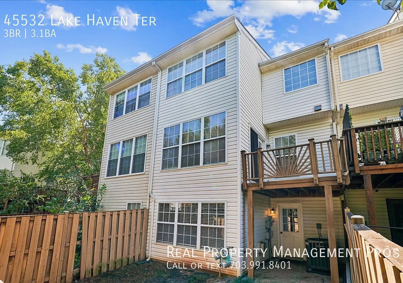 Spacious Brick Garage Townhome For Rent In Jefferson Village! — Photo 3
