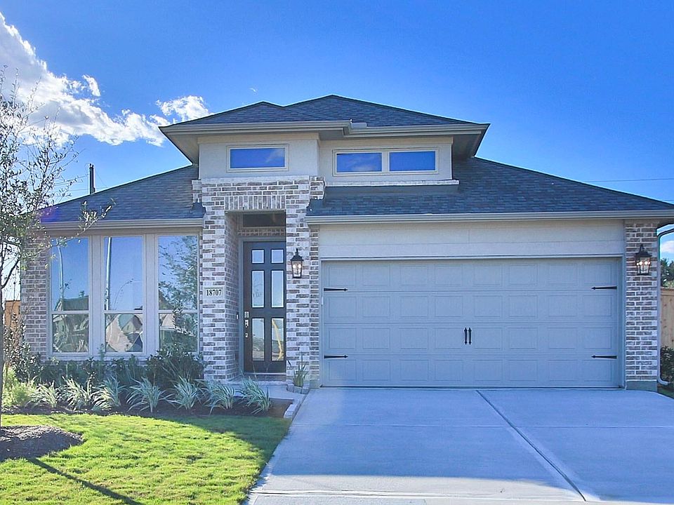 1st image of 18707 Buttercup Farms Ln