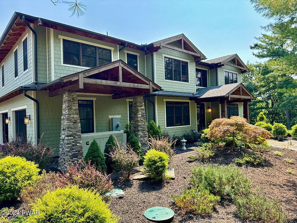 1st image of 111 Woodale Dr