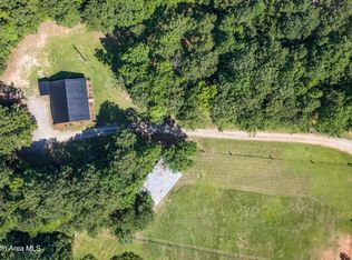 121 Tumlin Rd, Dadeville, AL 36853