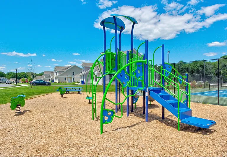 Woodland Green in Bloomfield — Photo 33