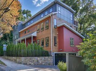 26 Beaconsfield Rd #26, Brookline, MA 02445