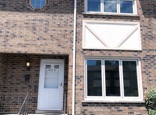 216 N West Ave APT 4, Elmhurst, IL