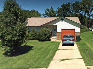29 Coach Dr, Saint Peters, MO 63376