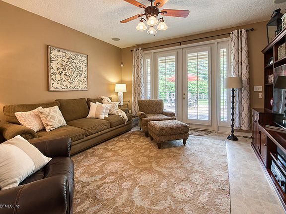 4th image of 639 Longcrest Ln