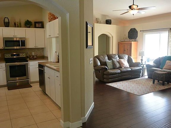 5th image of 8287 Westmont Terrace Dr