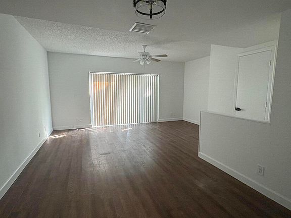 2nd image of 287 NW 15th St #287