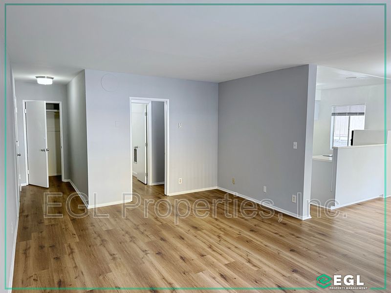 1st image of 7225 Hollywood Blvd #E102