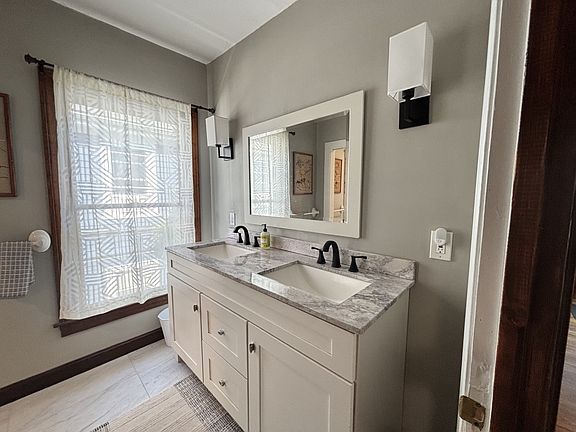 5th image of 26 1/2 Calvert St