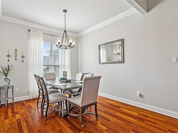 5th image of 28436 Loiret Ct