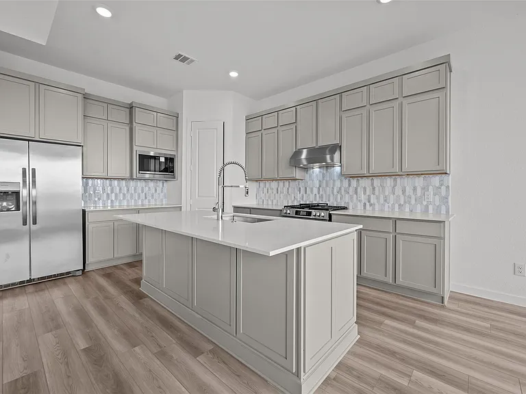 22119 Shrimp Plant Ln — Photo 11