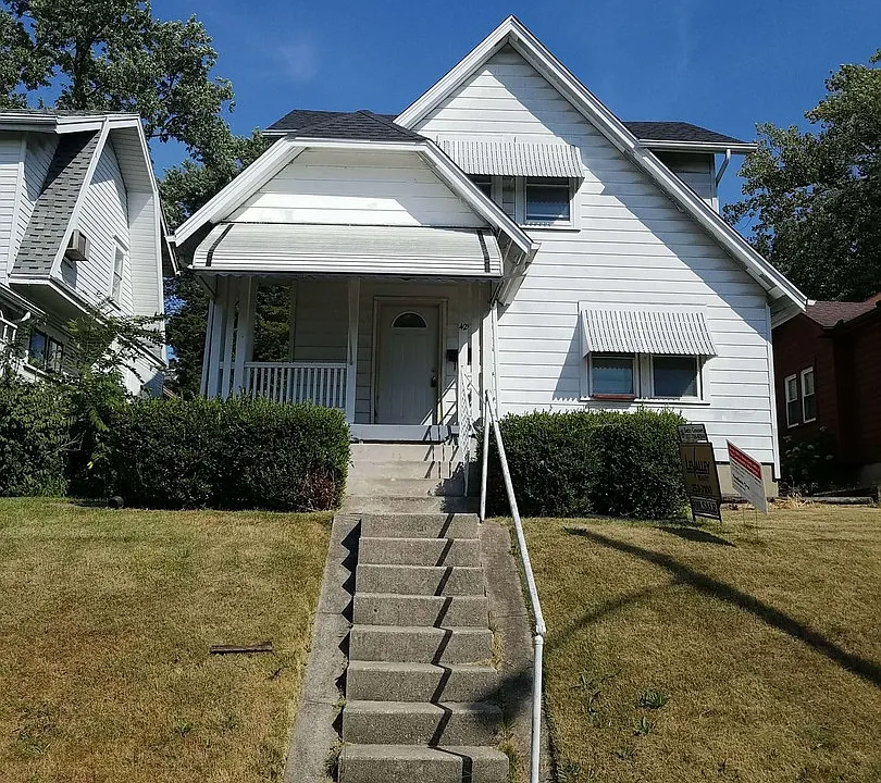 42 S Cherrywood Ave