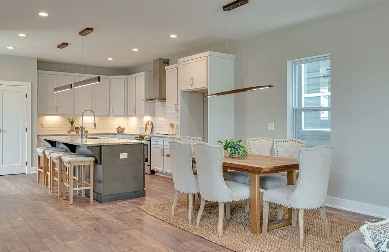 4 bed, 4.5 bath, 2494 sqft, $3,800 — Photo 4