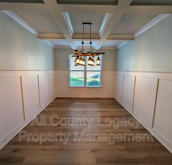 526 Georgia Cir — Photo 4