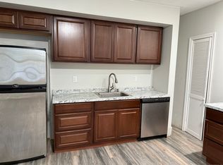150 Gold St, New Britain, CT 06053