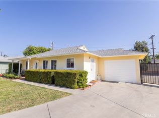 17405 Manteca St, Van Nuys, CA 91406