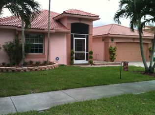 734 Heritage Dr, Fort Lauderdale, FL 33326