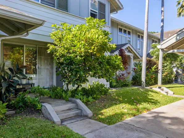 631 Meakanu Ln APT 102, Wailuku, HI 96793