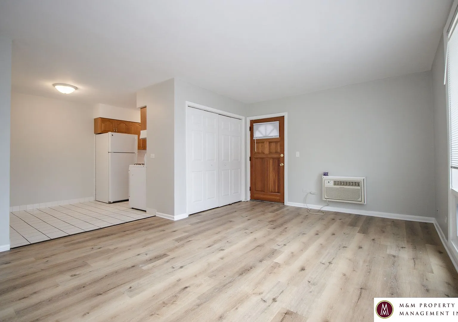 7406 Randolph — Photo 3