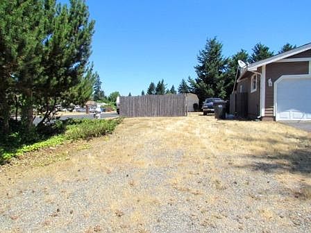 3rd image of 5021 218th Street Ct E