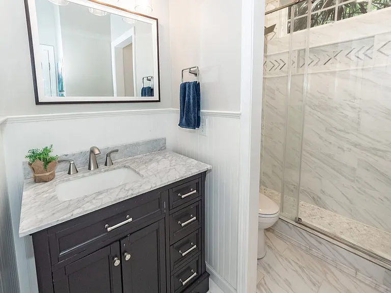 2105 Williams Veneer Ct — Photo 77
