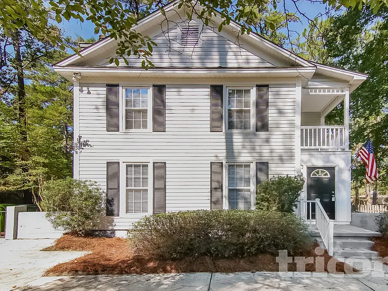 18 Hillpine Ct — Photo 1