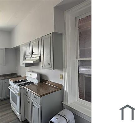 3rd image of 4622 Enright Ave