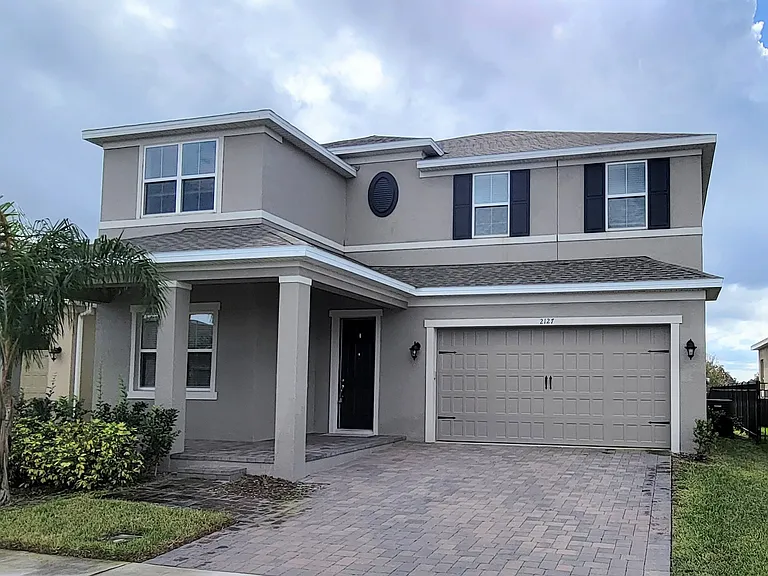 2127 Brillante Dr — Photo 1