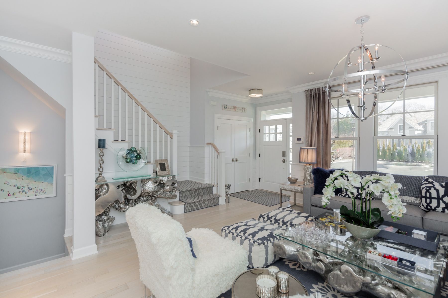 1502 Devon Ct, Southampton, NY 11968 Out East