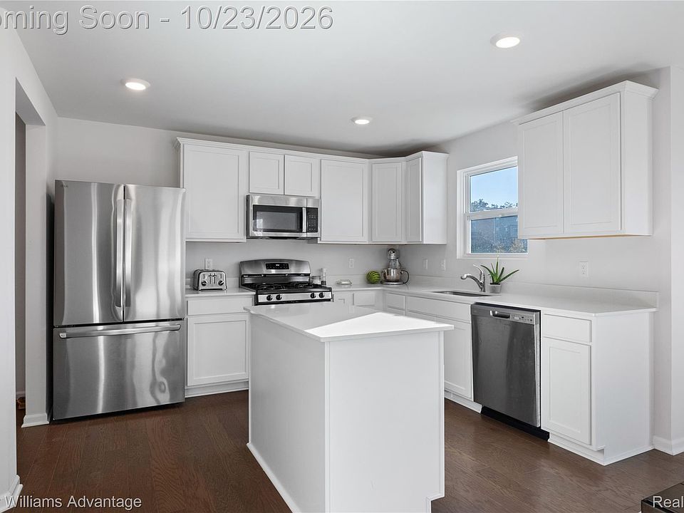 316 Sandhill Ct, photo 16