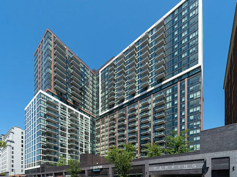 33 Bond St #2410 — Photo 22
