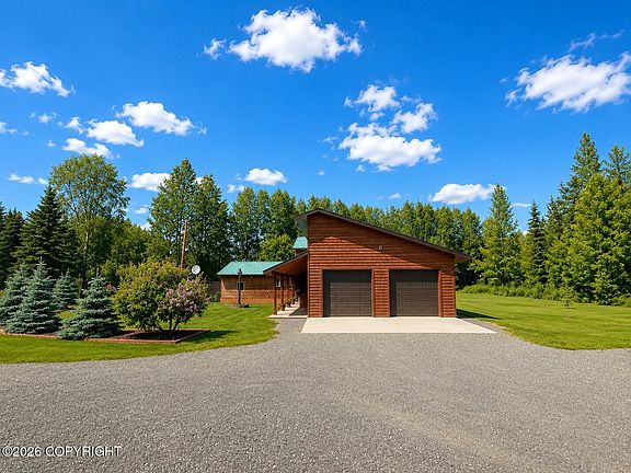 2nd image of 38215 Robinson Loop Rd