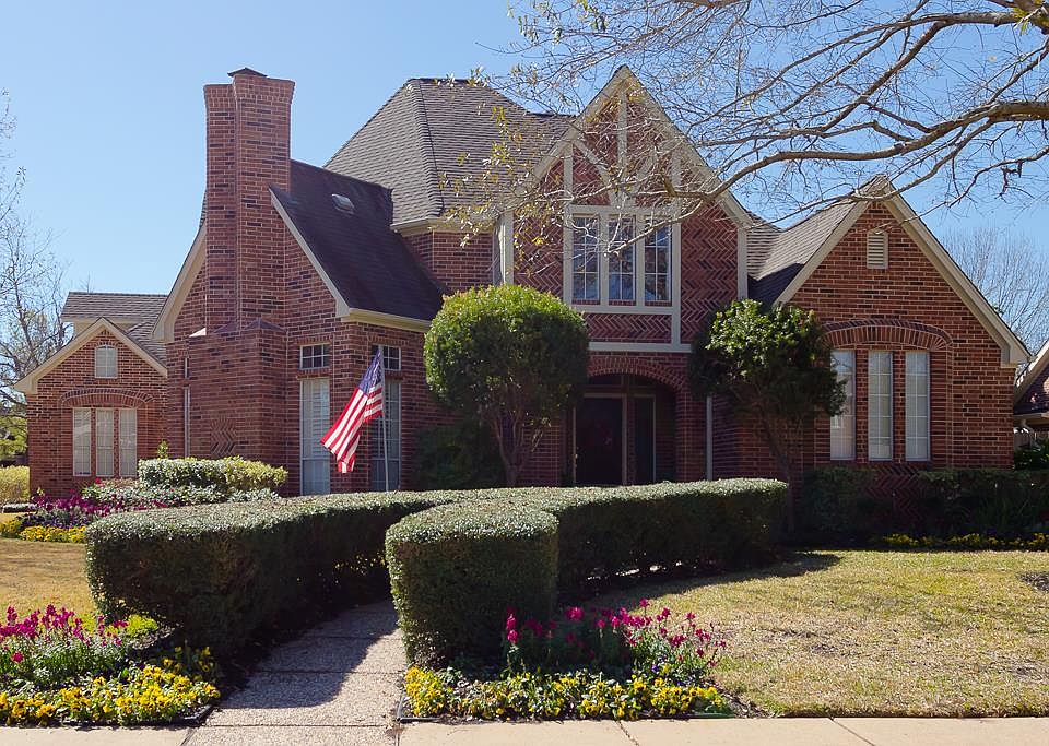 1st image of 3014 E Hickory Park Cir