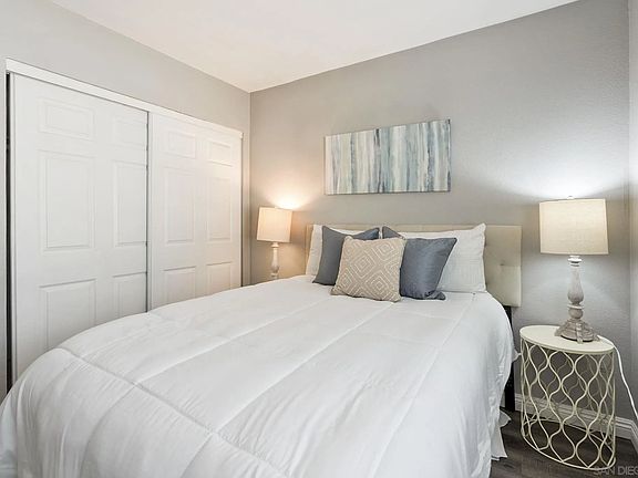 2nd image of 3427 Los Mochis Way
