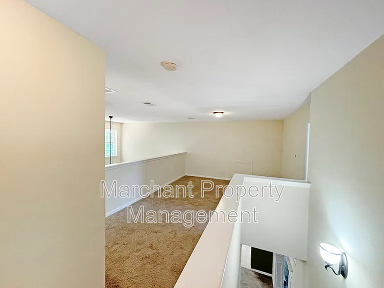 304 Horsepen Way — Photo 14