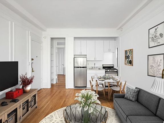 4th image of 347 W 55th St APT 8L