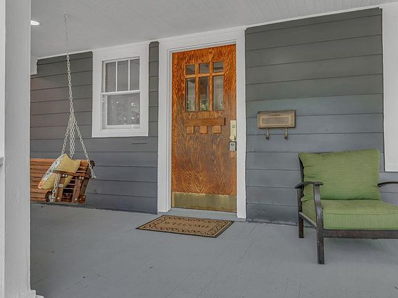 4th image of 312 SW Elmwood Ave