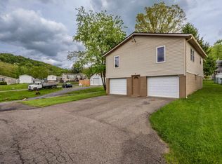 11 Pioneer Villas, Morgantown, WV 26508
