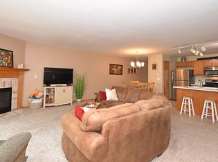 1905 Mallard Pointe Cir UNIT G, Waukesha, WI 53189