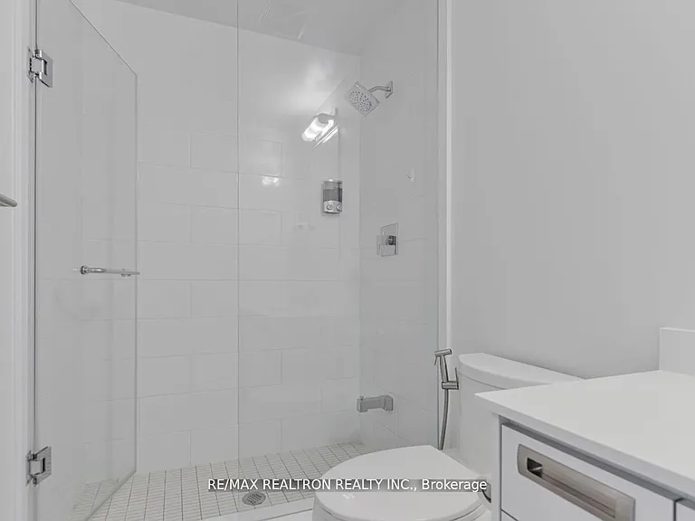 301 Sea Ray Ave #C210 — Photo 24