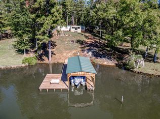102 Woodhaven Dr, Eatonton, GA 31024