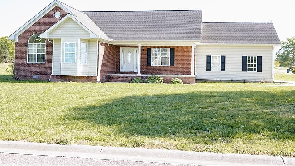 1st image of 108 Peach Blossom Ln SE