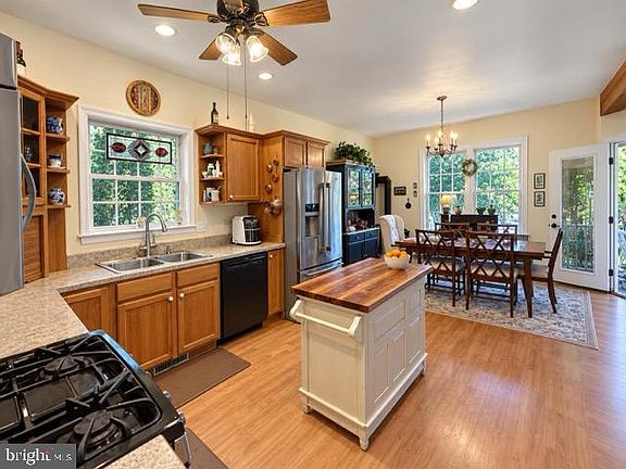 5th image of 21905 Harrington Park Rd