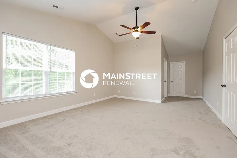 421 Scotts Creek Trl — Photo 4