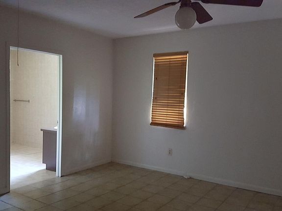 4th image of 9098 SW 157th St