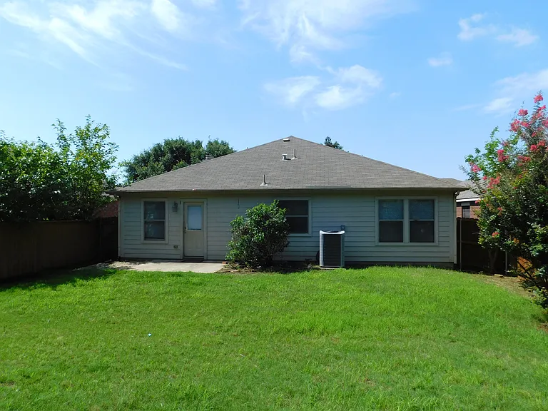 8613 Sagebrush Trl — Photo 21