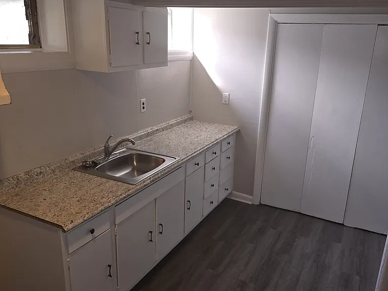 1410 Filbert St #1 — Photo 7