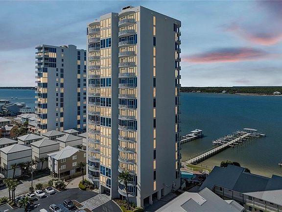 2nd image of 1920 Beach Blvd #901